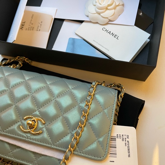 Chanel wallet on chain limited edition - Picture 6 of 8